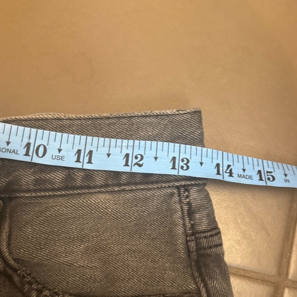 MADEWELL Women's Relaxed Denim Shorts Cutoffs Bienville Grey Wash Button Fly 23 - Picture 10 of 14